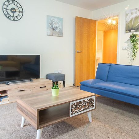 Stay In Our Stylish Flat! & Secure Building & Sleeps Up To 4 Birmingham Ngoại thất bức ảnh