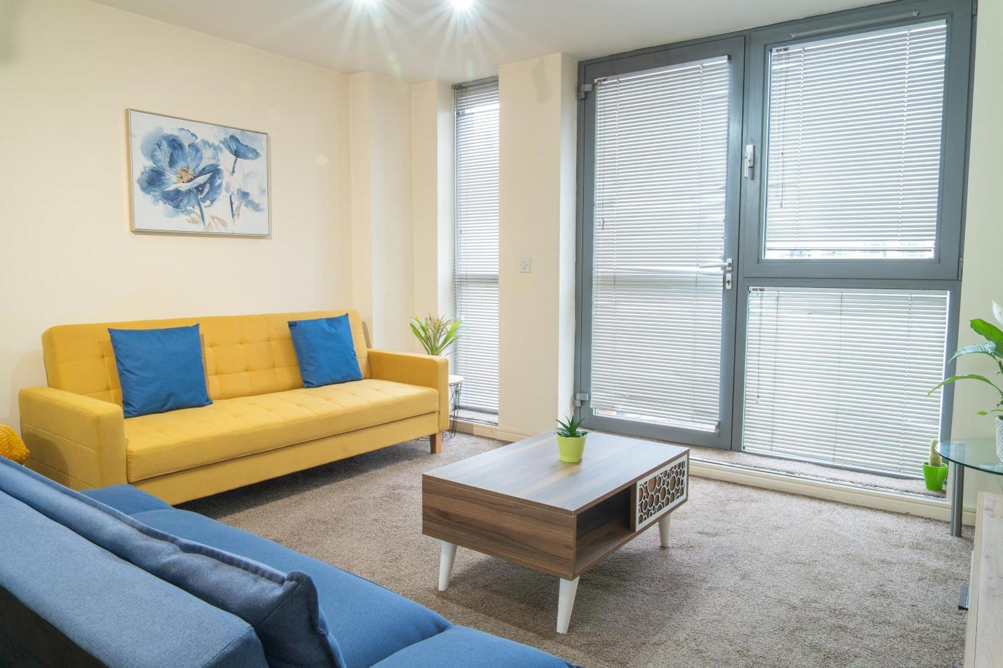 Stay In Our Stylish Flat! & Secure Building & Sleeps Up To 4 Birmingham Ngoại thất bức ảnh