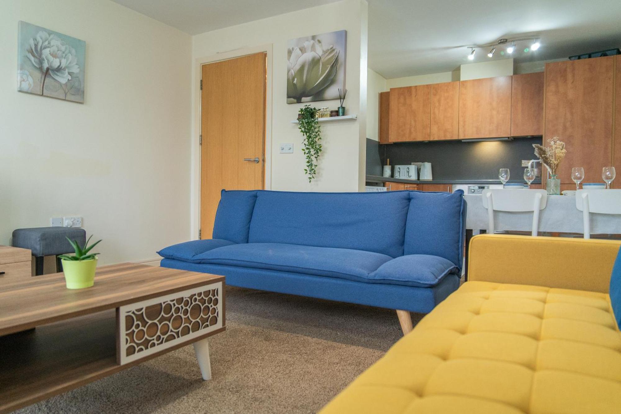 Stay In Our Stylish Flat! & Secure Building & Sleeps Up To 4 Birmingham Ngoại thất bức ảnh