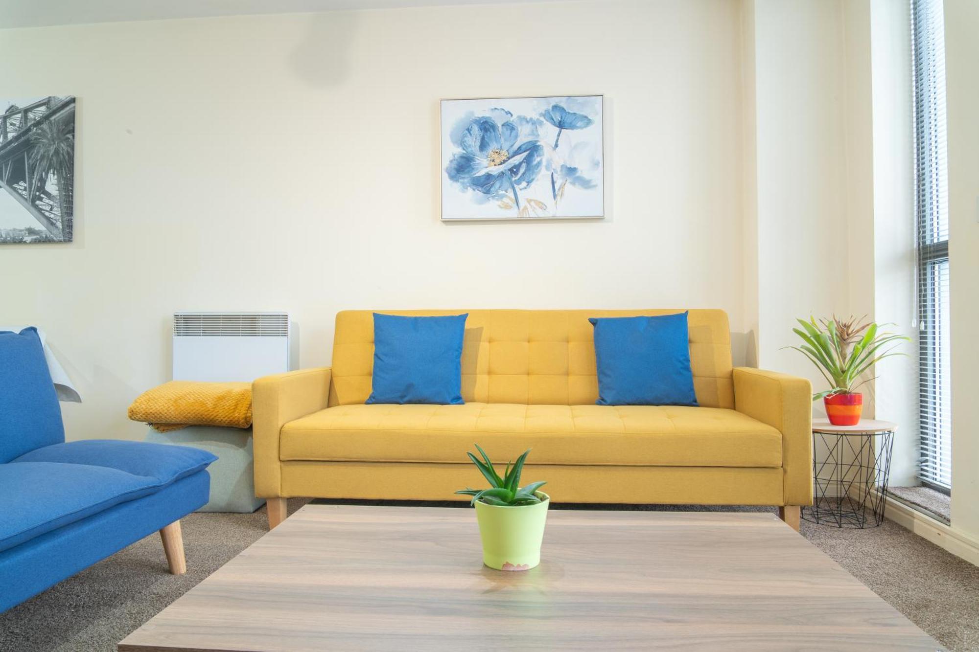 Stay In Our Stylish Flat! & Secure Building & Sleeps Up To 4 Birmingham Ngoại thất bức ảnh