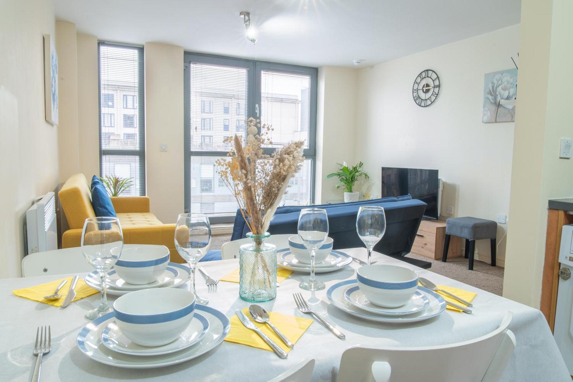 Stay In Our Stylish Flat! & Secure Building & Sleeps Up To 4 Birmingham Ngoại thất bức ảnh
